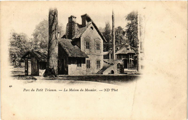 Carte postale ancienne Parc du Petit Trianon - La Maison du Meunier
