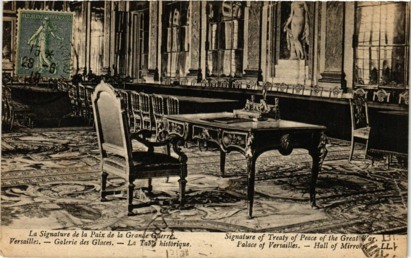 Carte postale ancienne La Signature de la Paix de la Grande Guerre Versailles Galerie.. à Versailles