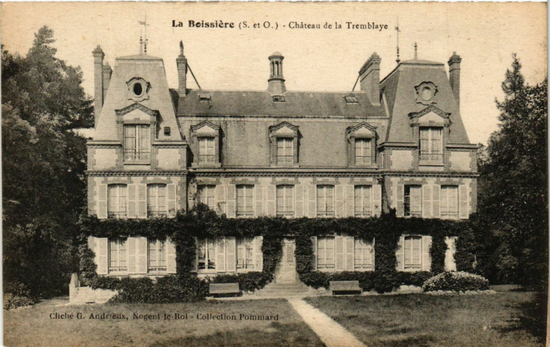 Carte postale ancienne La Boissiere - Chateau de la TREMBLAYe