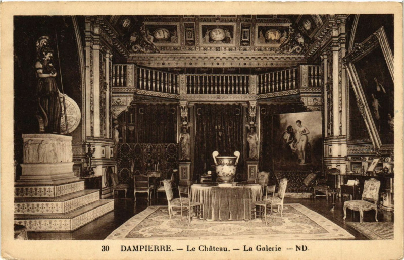 Carte postale ancienne Dampierre - Le Chateau - La Galerie