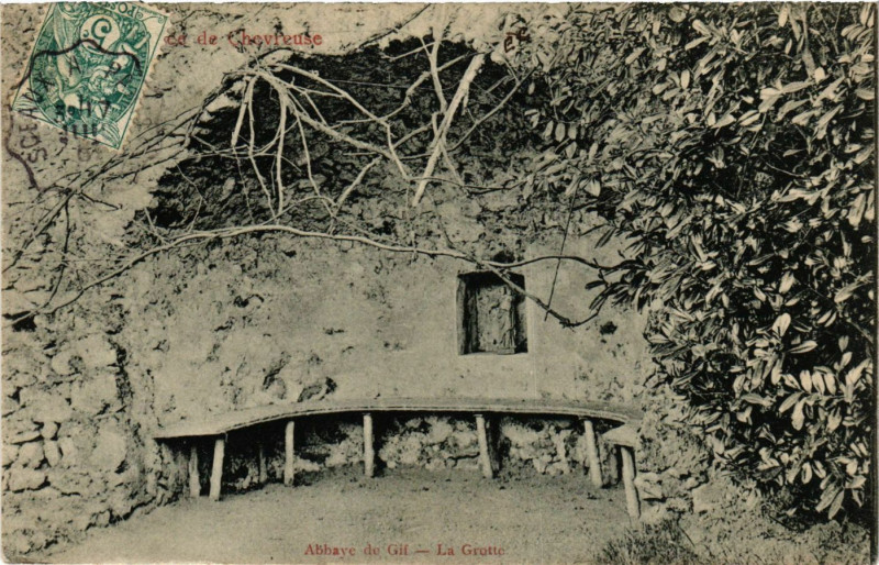 Carte postale ancienne Abbaye de Gif - La Grotte