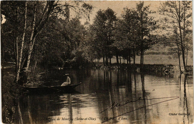 Carte postale ancienne Chateau de Montjoy - La Piece d'Eau