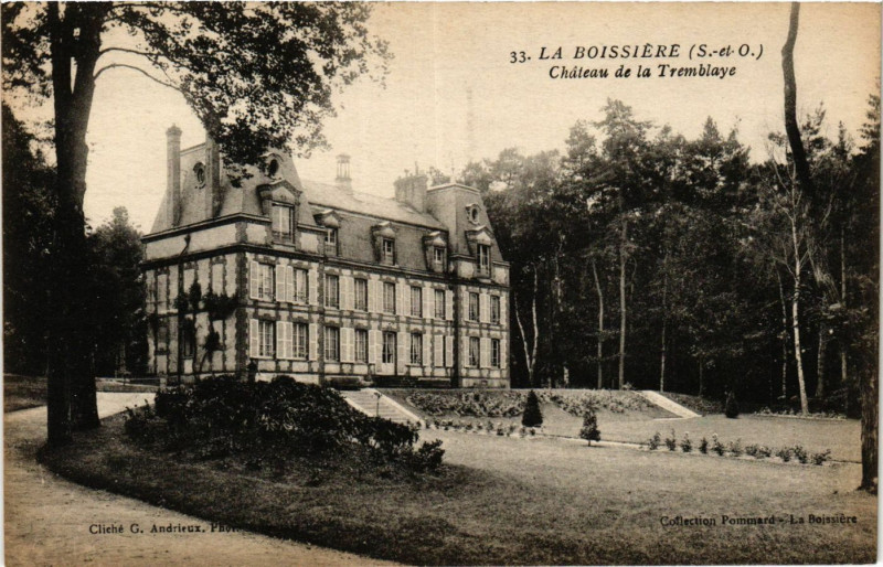 Carte postale ancienne La Boissiere - Chateau de la TREMBLAYe