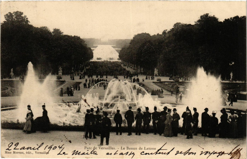 Carte postale ancienne Parc de Versailles - Le Bassen de Latone à Versailles