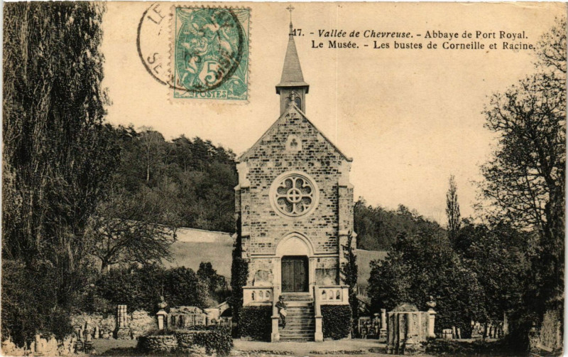 Carte postale ancienne Vallée de Chevreuse - Abbaye de Prt Royal - Le Musée - Les bustes à Chevreuse