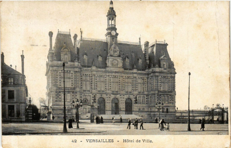 Carte postale ancienne Versailles - Hotel de Ville à Versailles