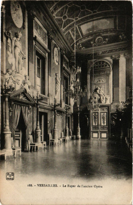Carte postale ancienne Versailles - Le Foyer de l'ancien Opera à Versailles