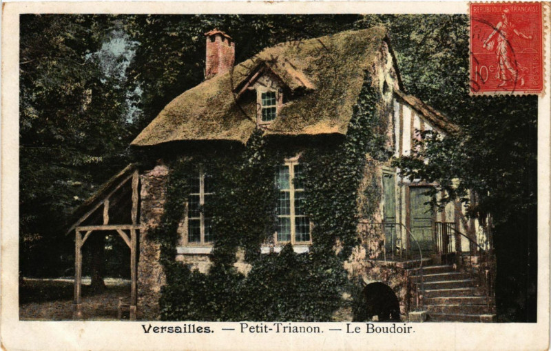 Carte postale ancienne Versailles - Petit Trianon - Le Boudoir à Versailles