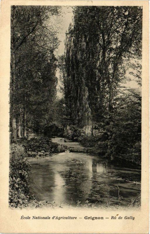 Carte postale ancienne Ecole Nationale d'Agriculture - Grignon - Ru de Gally