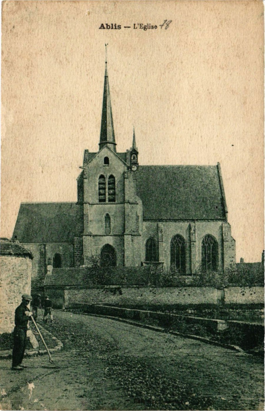 Carte postale ancienne Ablis - L'Eglise à Ablis