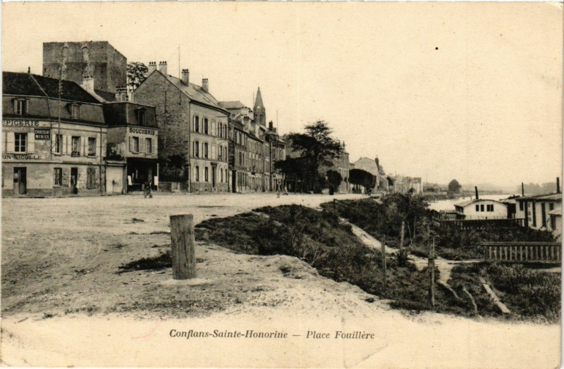 Carte postale ancienne Conflans-Sainte- Honorine- Place Fouillére à Conflans-Sainte-Honorine