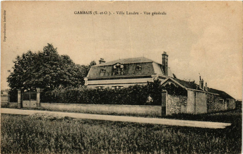 Carte postale ancienne Gambais - Villa Landru - Vue générale à Gambais