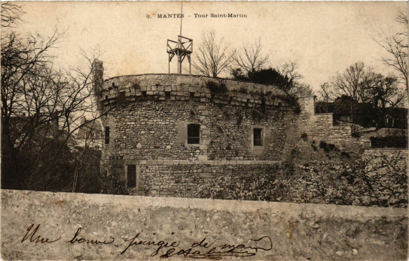Carte postale ancienne Mantes - Tour Saint-Martin