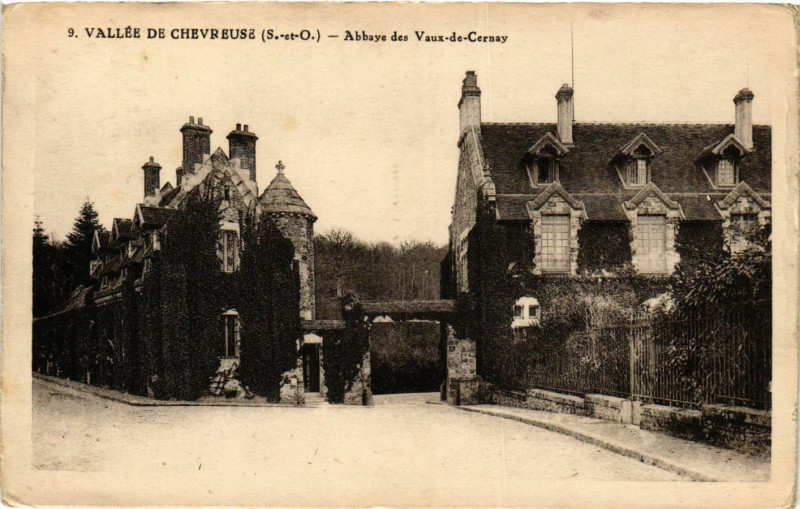 Carte postale ancienne Vallée de Chevreuse - Abbaye des Vaux-de-Cernay à Chevreuse