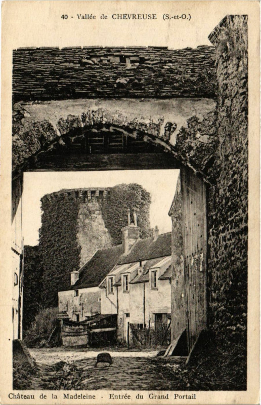 Carte postale ancienne Vallée de Chevreuse - Chateau de la Madeleine à Chevreuse