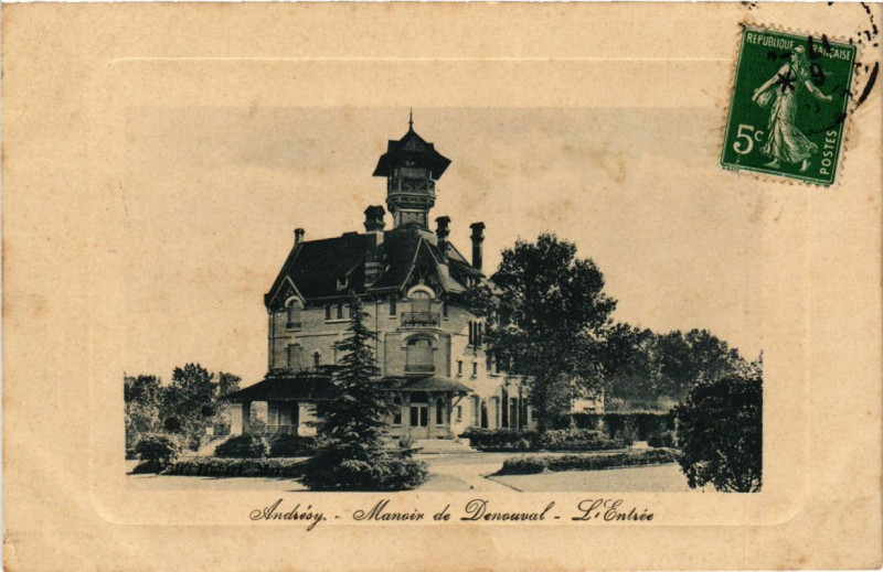 Carte postale ancienne Andresy - Manoir de Denouval - L'Entrée à Andrésy