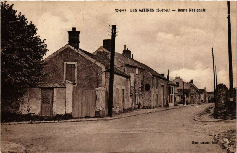 Carte postale ancienne Les Gatines - Route Nationale