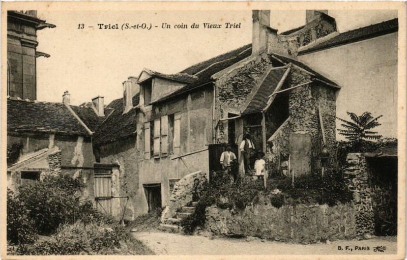 Carte postale ancienne Triel - Un coin du Vieux Triel