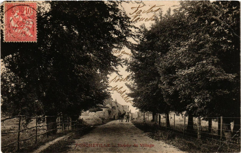 Carte postale ancienne Porcheville - Entrée du Village à Porcheville