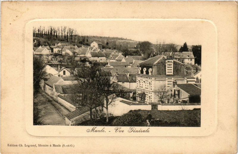 Carte postale ancienne Maule - Vue générale à Maule