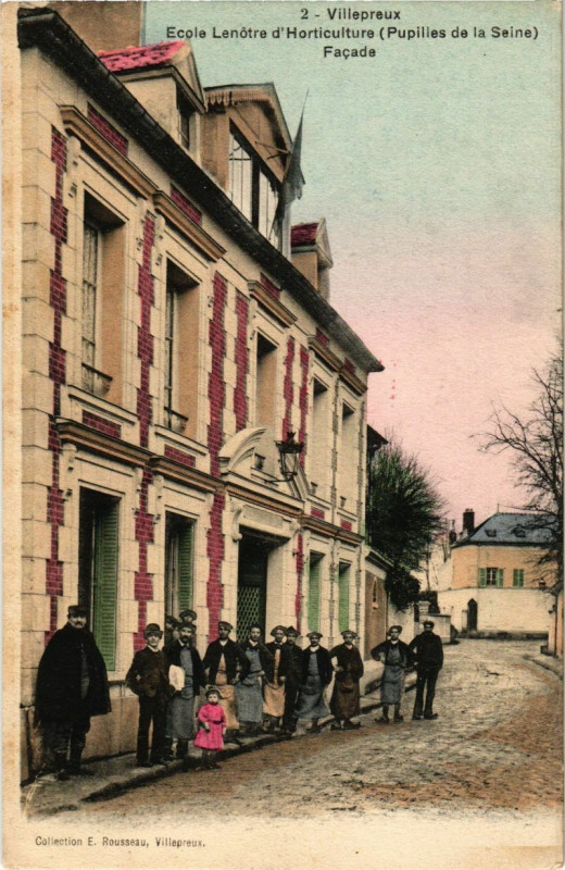 Carte postale ancienne Villepreux - Ecole Lenotre d'Horticulture (Pupilles de la Seine) à Villepreux