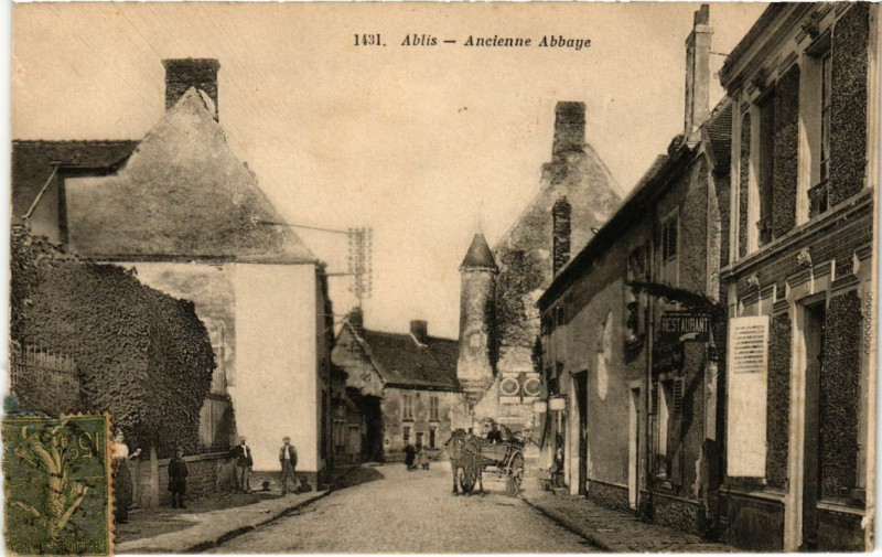 Carte postale ancienne Ablis - Ancienne Abbaye à Ablis
