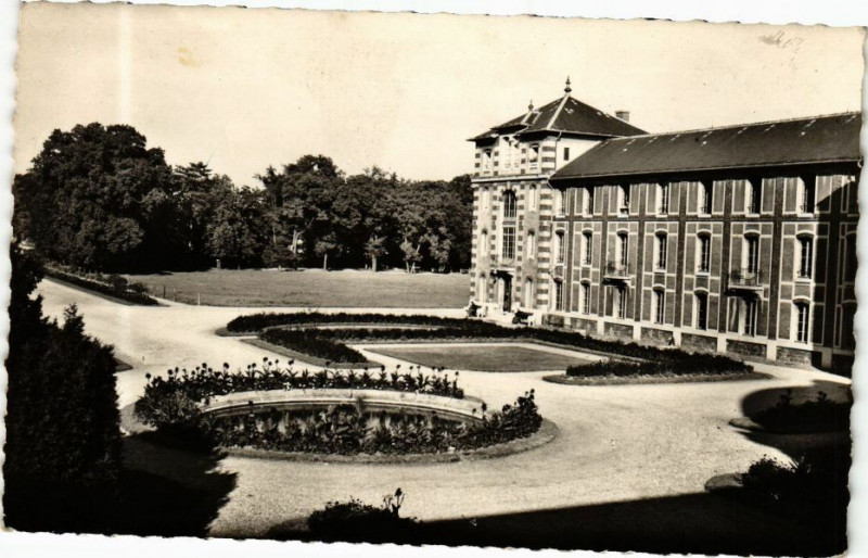 Carte postale ancienne Etablissement national de convalescentes du Vesinet à Ablis