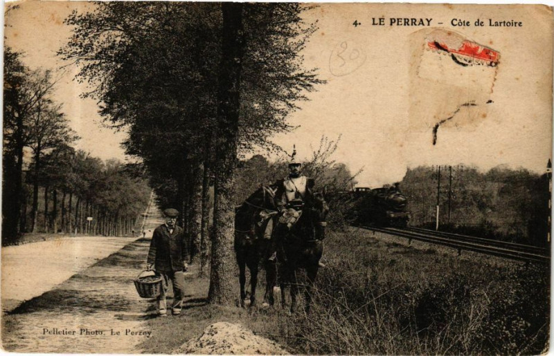 Carte postale ancienne Le Perray - Cote de Lartoire