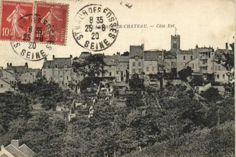 Carte postale ancienne Neauphle le Chateau-Cote Est à Neauphle-le-Château