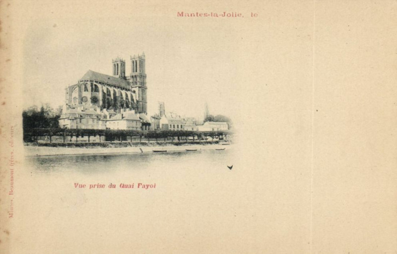Carte postale ancienne Mantes-la-Jolie-Vue prise du Quai Fayol à Mantes-la-Jolie