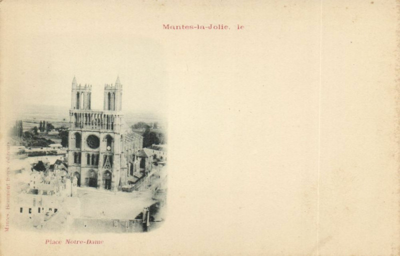 Carte postale ancienne Mantes-la-Jolie-Place Notre-Dame à Mantes-la-Jolie