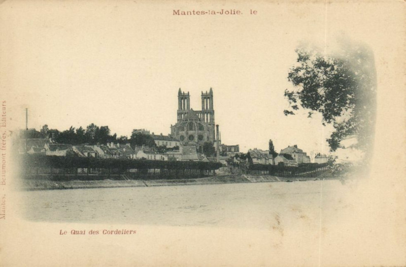 Carte postale ancienne Mantes-la-Jolie-Le Quai des Cordeliers à Mantes-la-Jolie