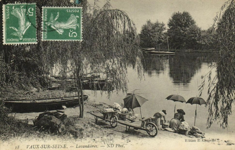 Carte postale ancienne Vaux-sur-Seine-Lavandieres à Vaux-sur-Seine