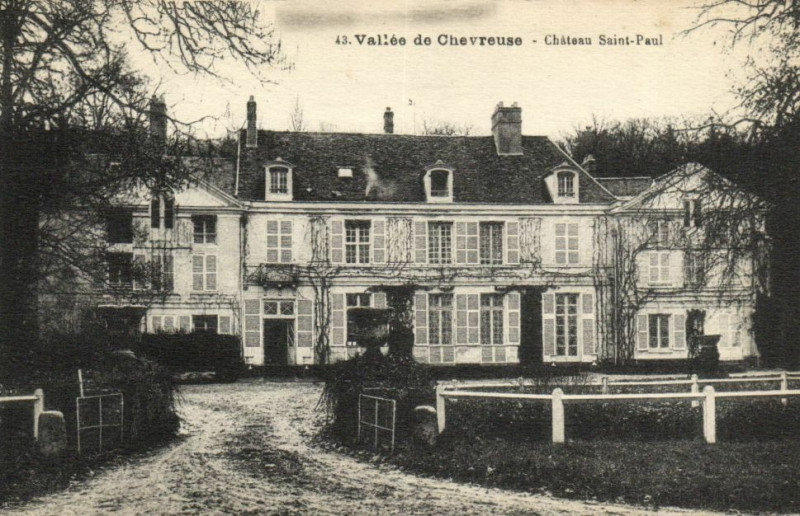 Carte postale ancienne Vallée de Chevreuse-Chateau Saint-Paul à Chevreuse