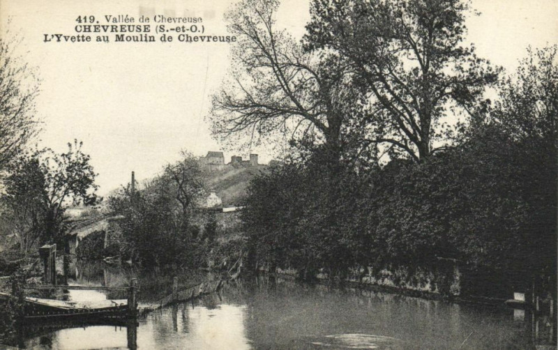 Carte postale ancienne Vallée de Chevreuse-Chevreuse-L'Yvette au Moulin de Chevreuse à Chevreuse