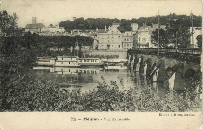 Carte postale ancienne Meulan-Vue d'ensemble