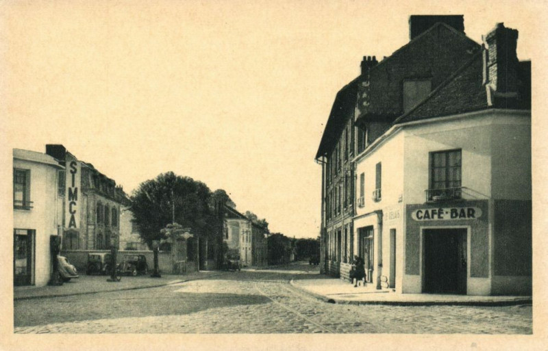 Carte postale ancienne Maule-Boulevard Paul-Barre à Maule
