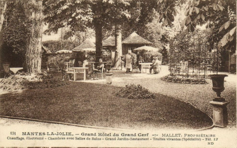 Carte postale ancienne Mantes-La-Jolie-Grand Hotel du Grand Cerf à Mantes-la-Jolie