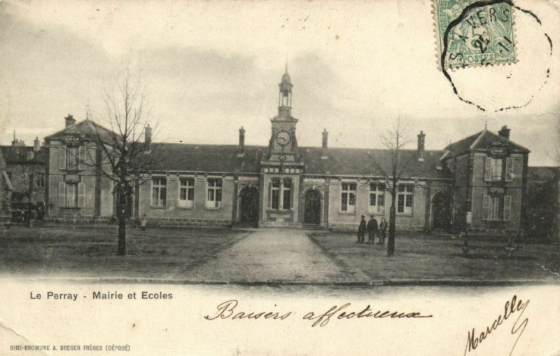 Carte postale ancienne Le Perray-Mairie et Ecoles