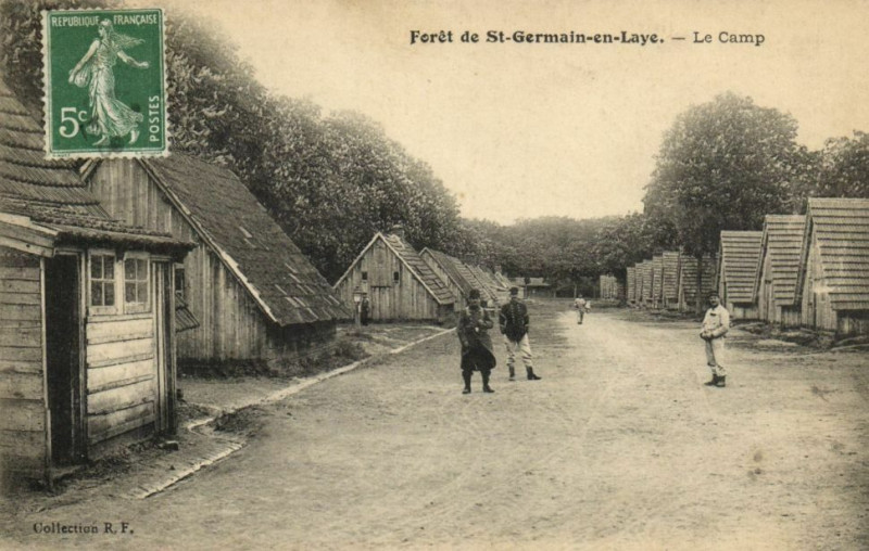 Carte postale ancienne Foret de Saint-Germain-en-Laye - Le Camp au Mesnil-le-Roi