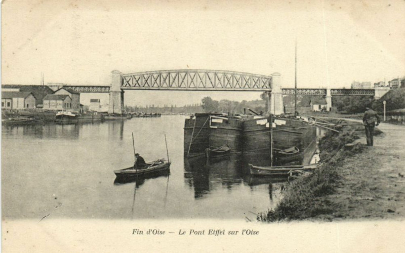 Carte postale ancienne Fin-d'Oise-Le Pont Eiffel sur l'Oise
