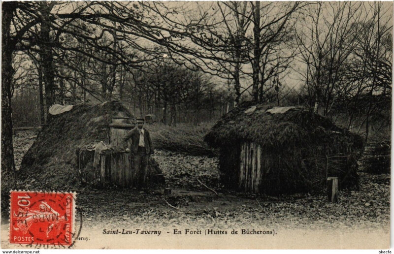 Carte postale ancienne Saint-Leu-Taverny En Foret Huttes de Bucherons à Taverny