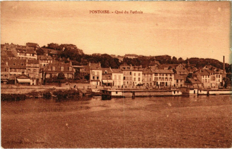 Carte postale ancienne Pontoise - Qui du Pothuis à Pontoise