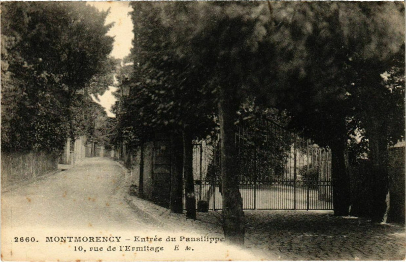 Carte postale ancienne Montmorency - Entree du Pausilippe à Montmorency