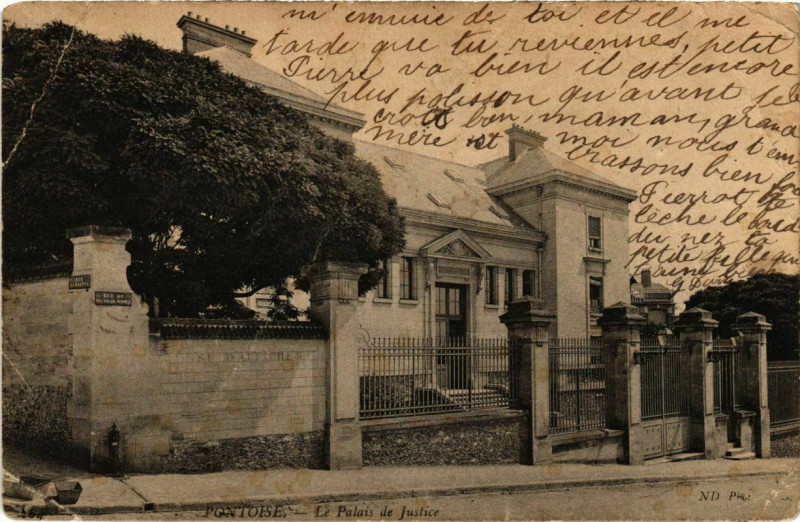 Carte postale ancienne Pontoise - Le Palaise de Justice à Pontoise