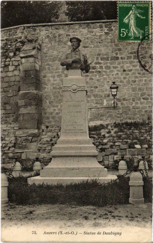 Carte postale ancienne Auvers - Statue de Daubigny