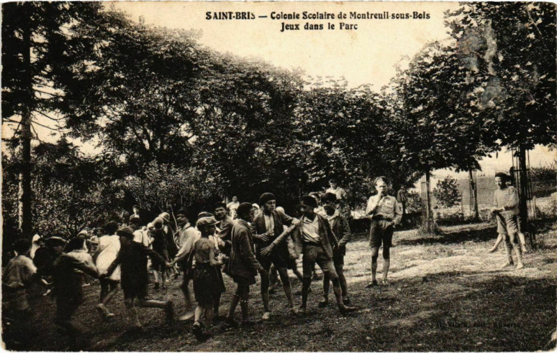 Carte postale ancienne Saint-Bris - Colonie Scolaire de Montreull-sous-Bois à Us