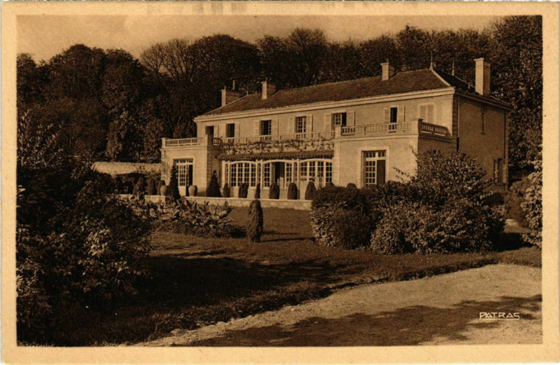 Carte postale ancienne Pontoise - Le Prieure à Pontoise