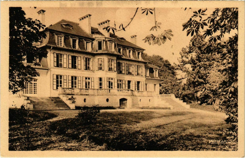 Carte postale ancienne Ecole St-Martin - Pontoise - L'Ermitage à Pontoise