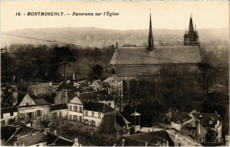 Carte postale ancienne Montmorency - Panorama sur l'Eglise à Montmorency